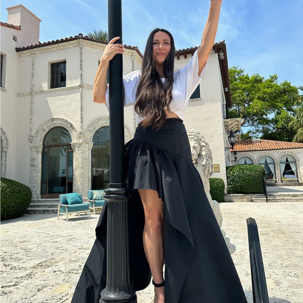 Meet your Posher, Joy